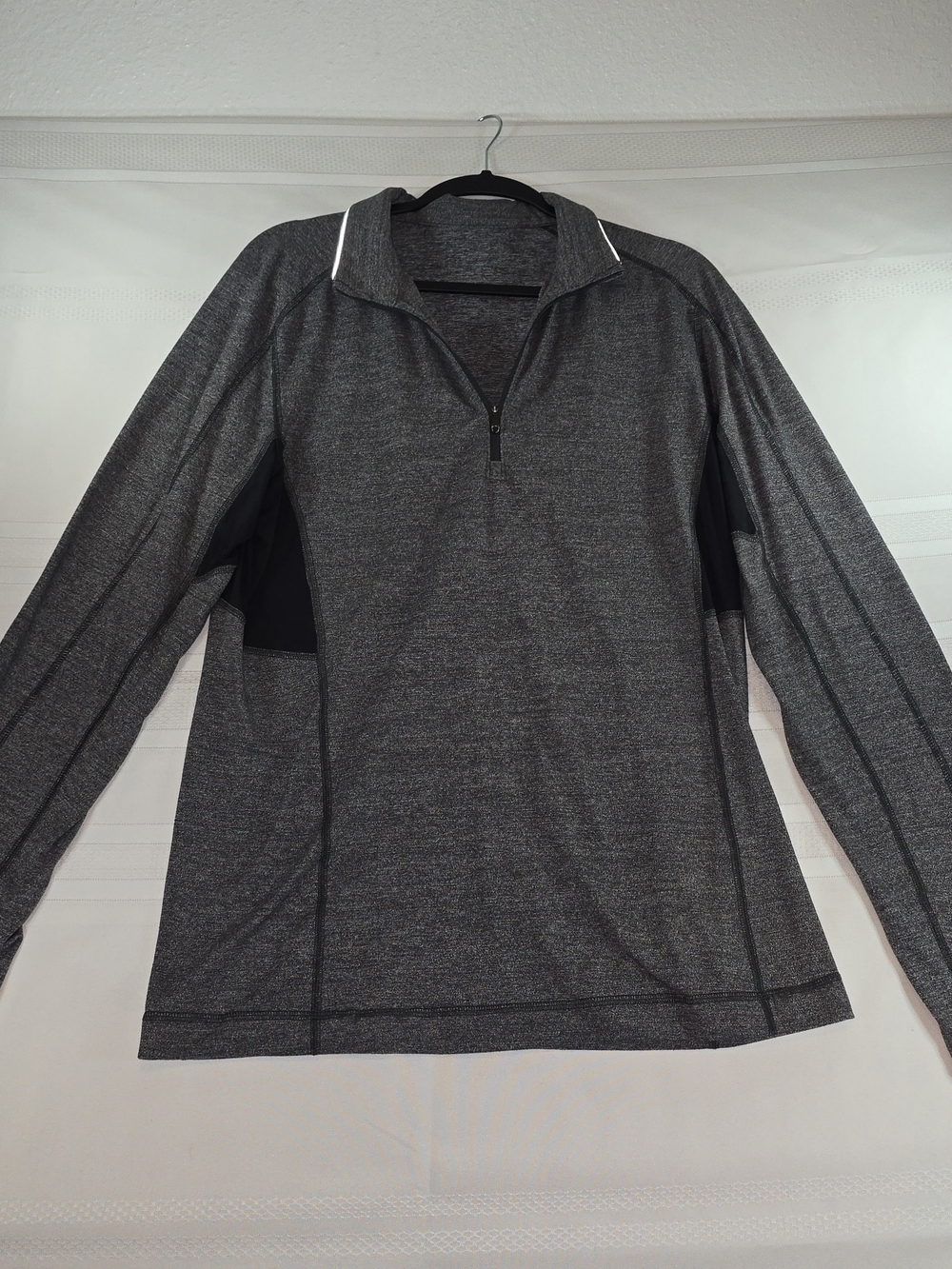 Lululemun Men's Performance Quarter-Zip Jacket - Gray